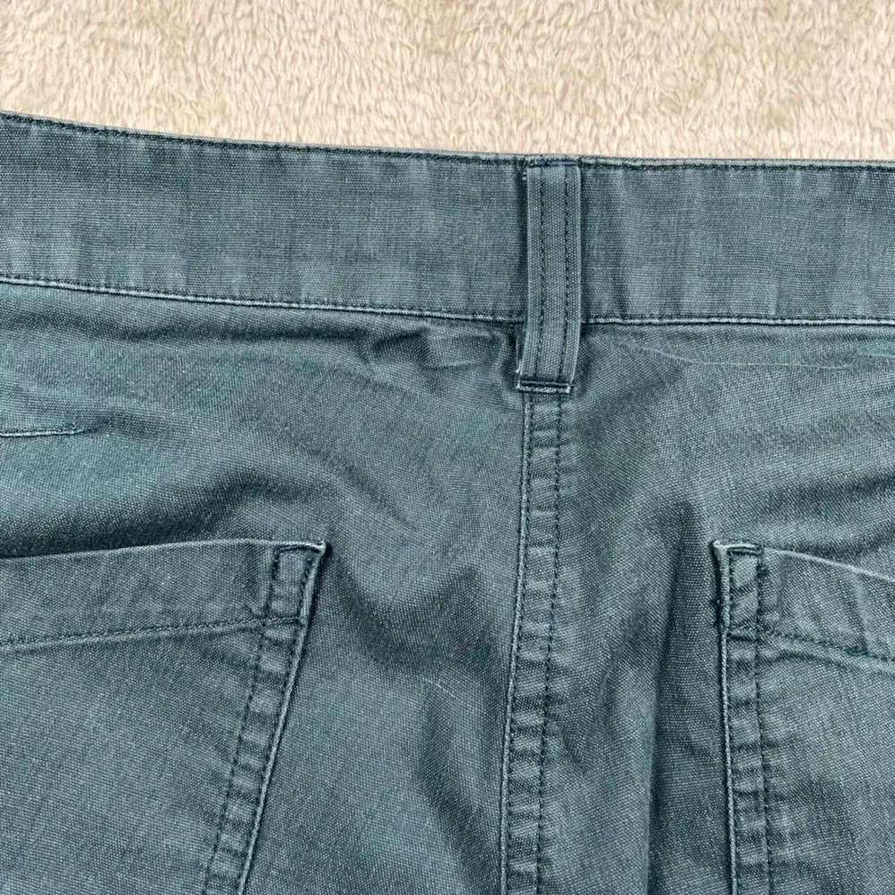 Arcteryx Phelix Short Mens 36 Blue Casual Cotton Blend Stretch Hiking 9